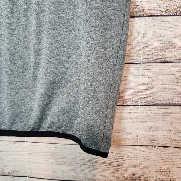 Adidas Golf Mens Puffer Vest Size S Black Gray 1/2 Zip Sleeveless Jacket Pockets - Picture 16 of 16